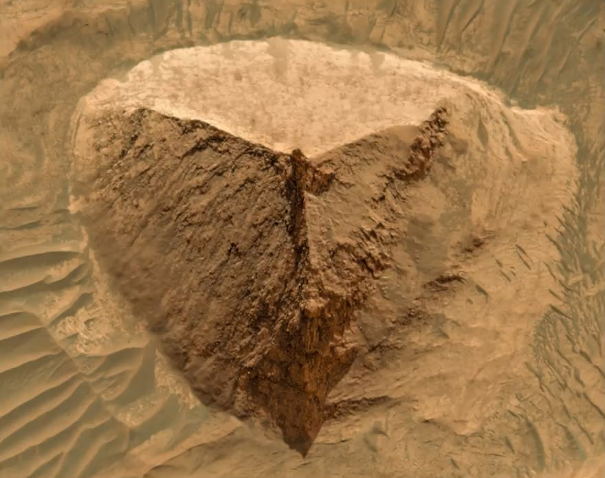 The mysterious pyramidal structure on Mars. NASA