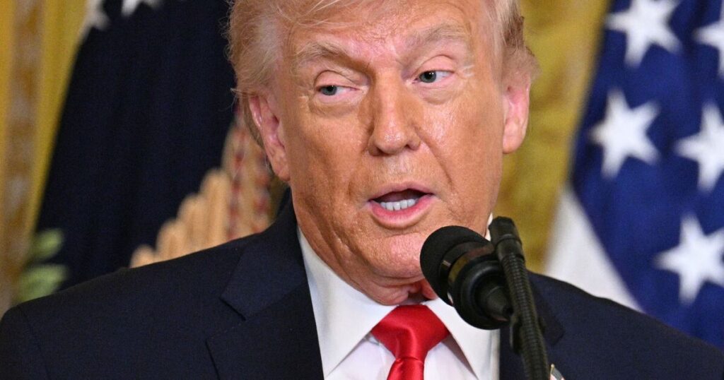 Trump’s UFO files prove we’re not alone, says ex-Pentagon chief | World | News Trump's UFO files prove we're not alone, says ex-Pentagon chief