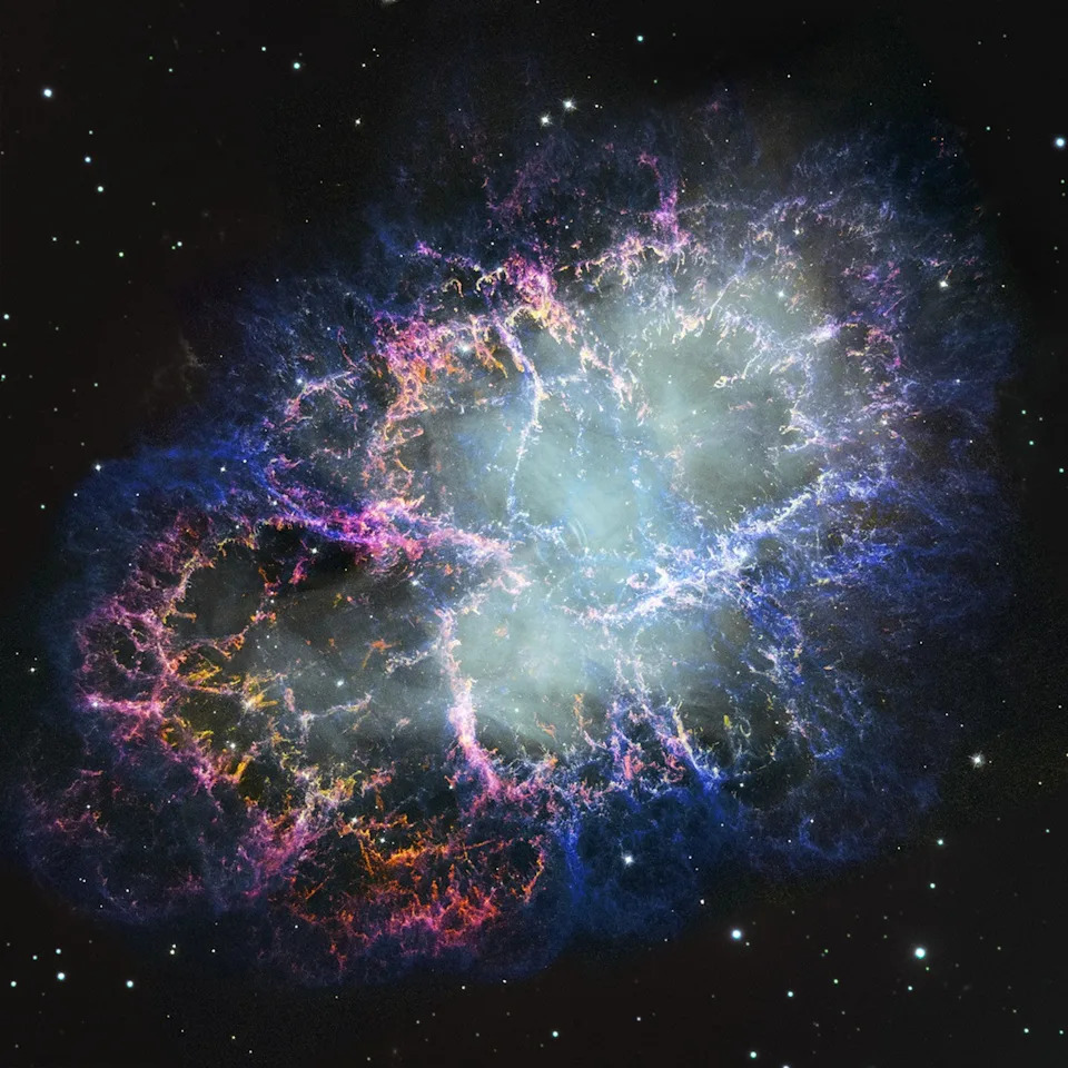 The 1999 Hubble image shows the Crab Nebula slightly smaller than it appeared in 2024