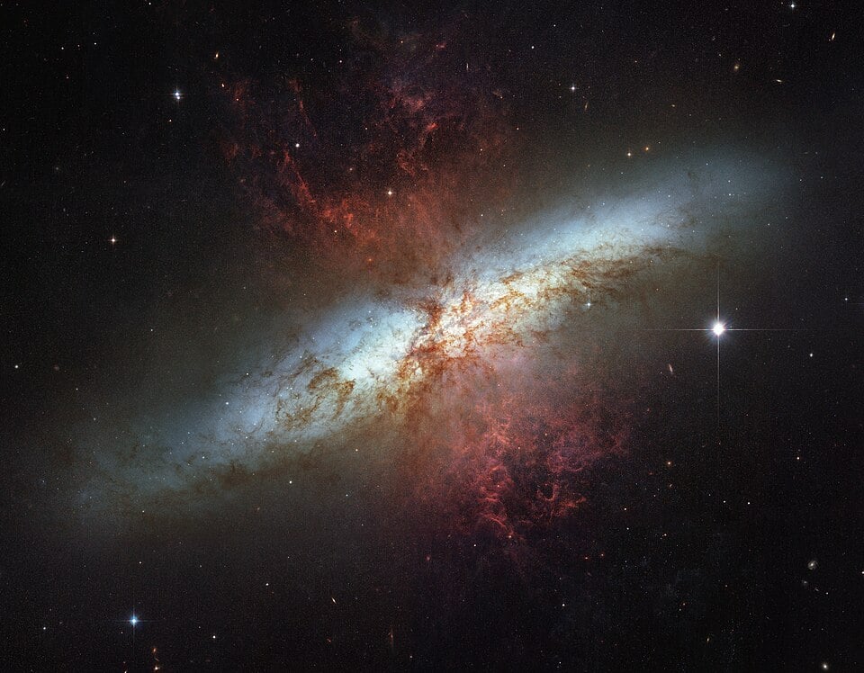 Starburst galaxy M82, otherwise known as the Cigar Galaxy (Credit : NASA/ESA)
