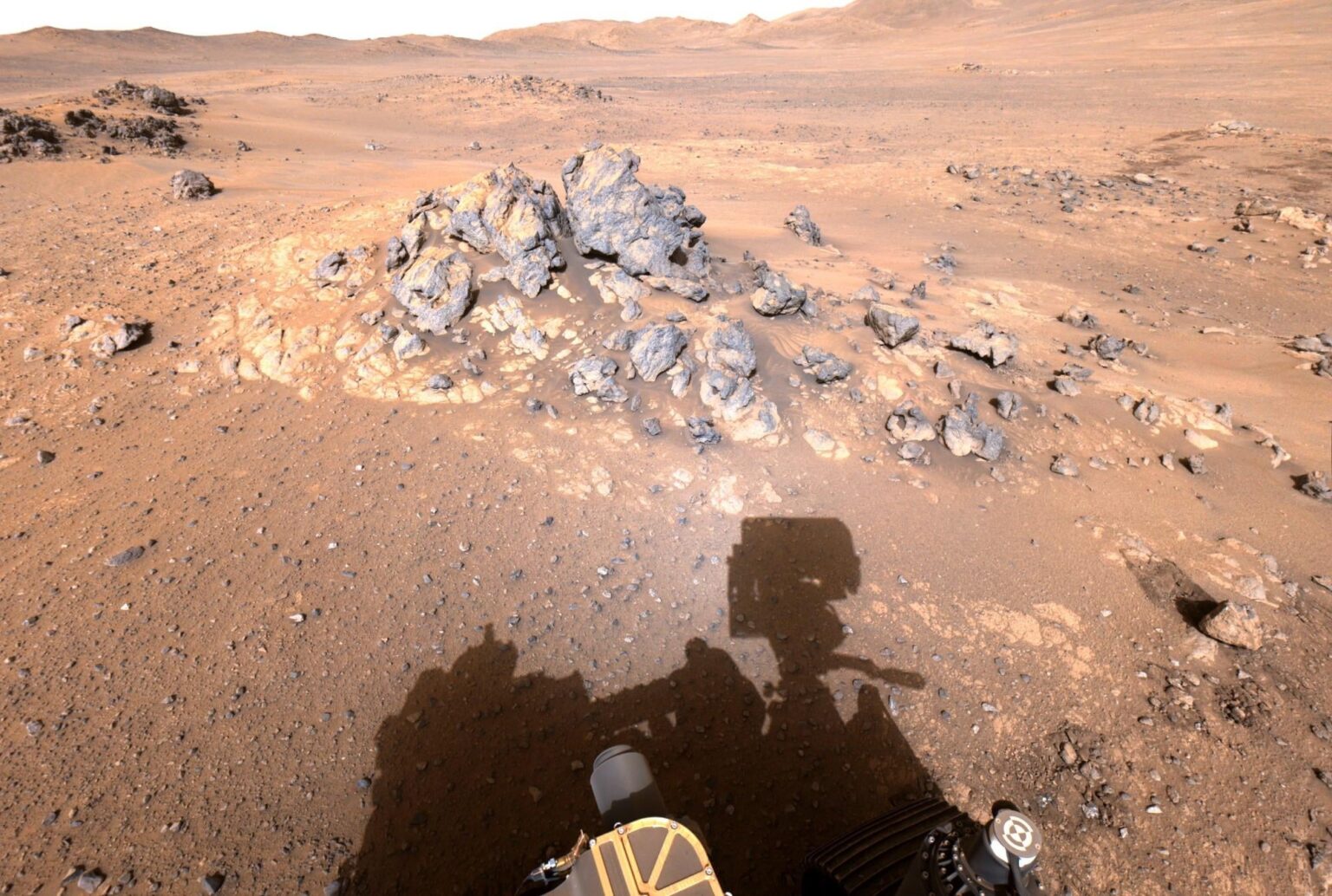 Martian vista with shadow selfie, captured by Perseverance. March 3, 2026