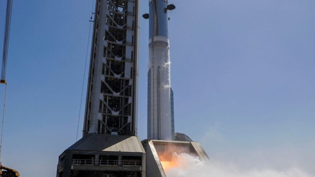 SpaceX Fires Up Its Biggest, Baddest Rocket Yet: Starship V3