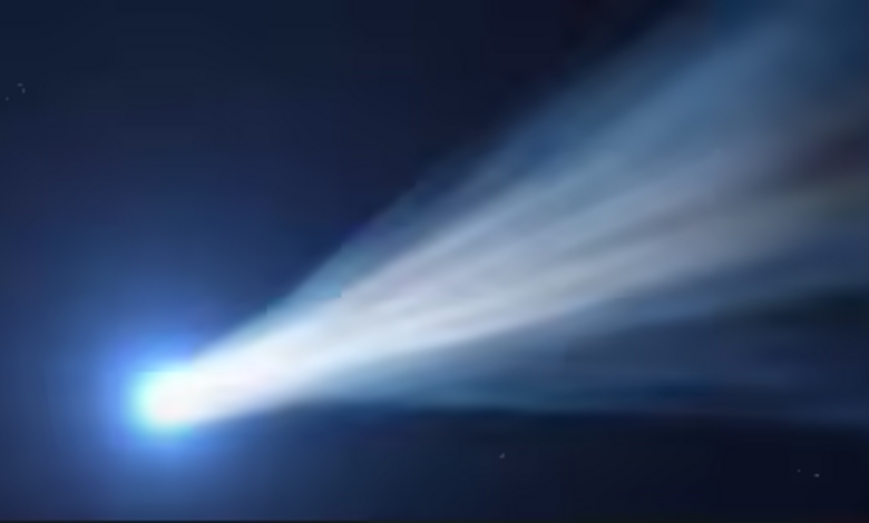 Astronomers Analyze Rare High-Resolution Imagery of Cometary Fragmentation in the Inner Solar System