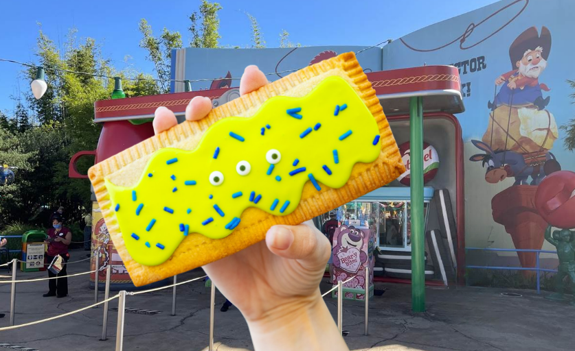 The Claw Alien Lunch Box Tart Returns to Woody’s Lunch Box The Claw Alien Lunch Box Tart Returns to Woody's Lunch Box