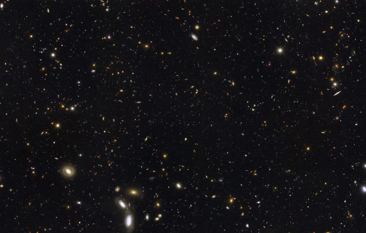 Hubble has discovered many distant supernovas by taking repeated images in the GOODS field (Great Observatories Origins Deep Survey) . Credit: <a href=