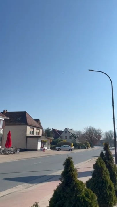 Help with identify Unidentified Flying Object