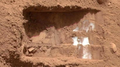 NASA Study Suggests Martian Ice Could Preserve Signs of Ancient Life for Millions of Years