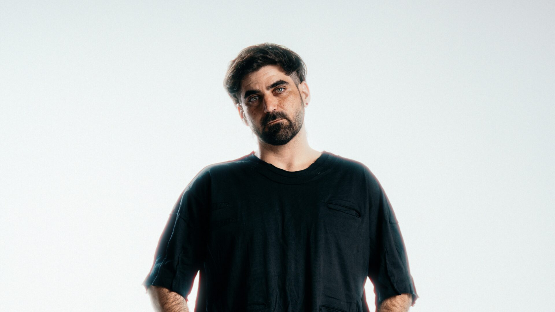 Y do I Steps into a New Era with ‘Eyes’