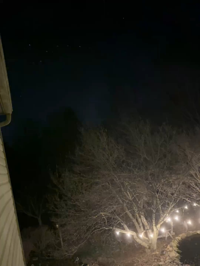 Bizzare UFO Sighting. Orbs + multiple ufos changing position instantaneously