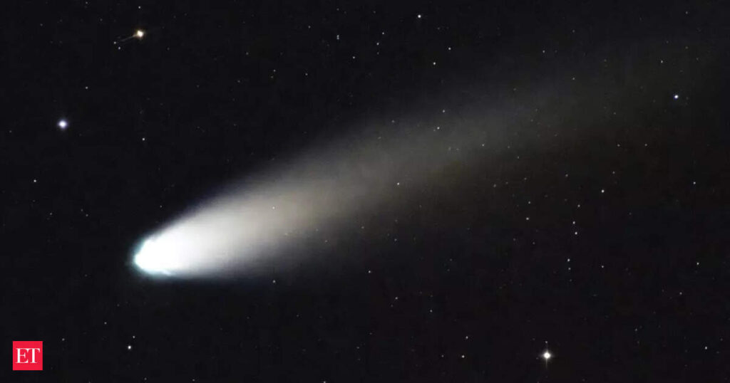 A Rogue Comet Entered the Inner Solar System at Extreme Speed