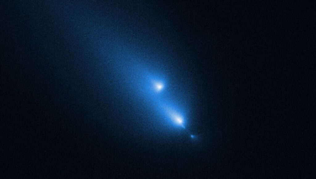 Hubble accidentally witnessed the destruction of a giant comet