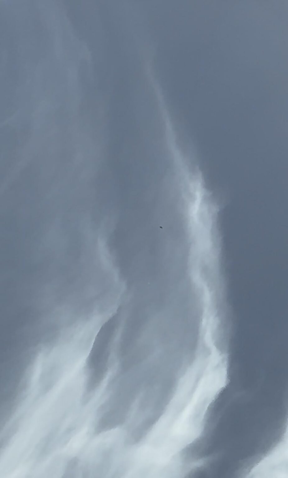 Unclear object, also orb mid video traveling Mach speeds Unclear object, also orb mid video traveling Mach speeds