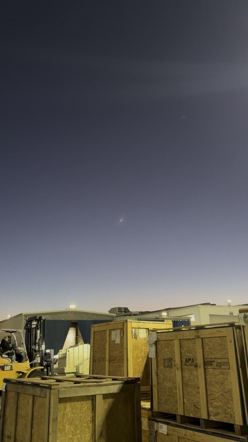 Anyone see this in San Diego? 2/27 5:48am