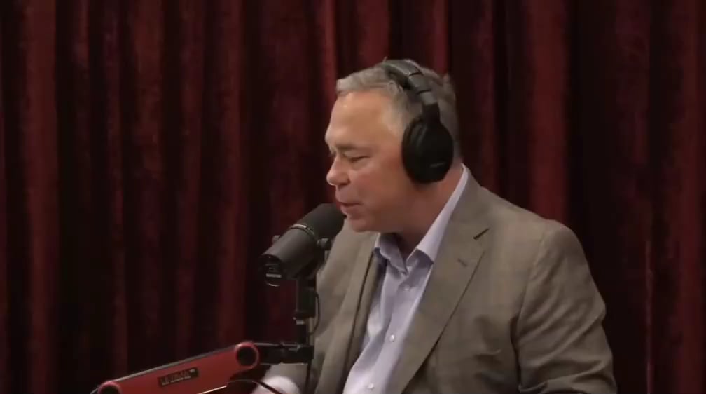 Harold 'Sonny' White shows Joe Rogan a Free Energy Microchip Prototype for Low Power Devices.