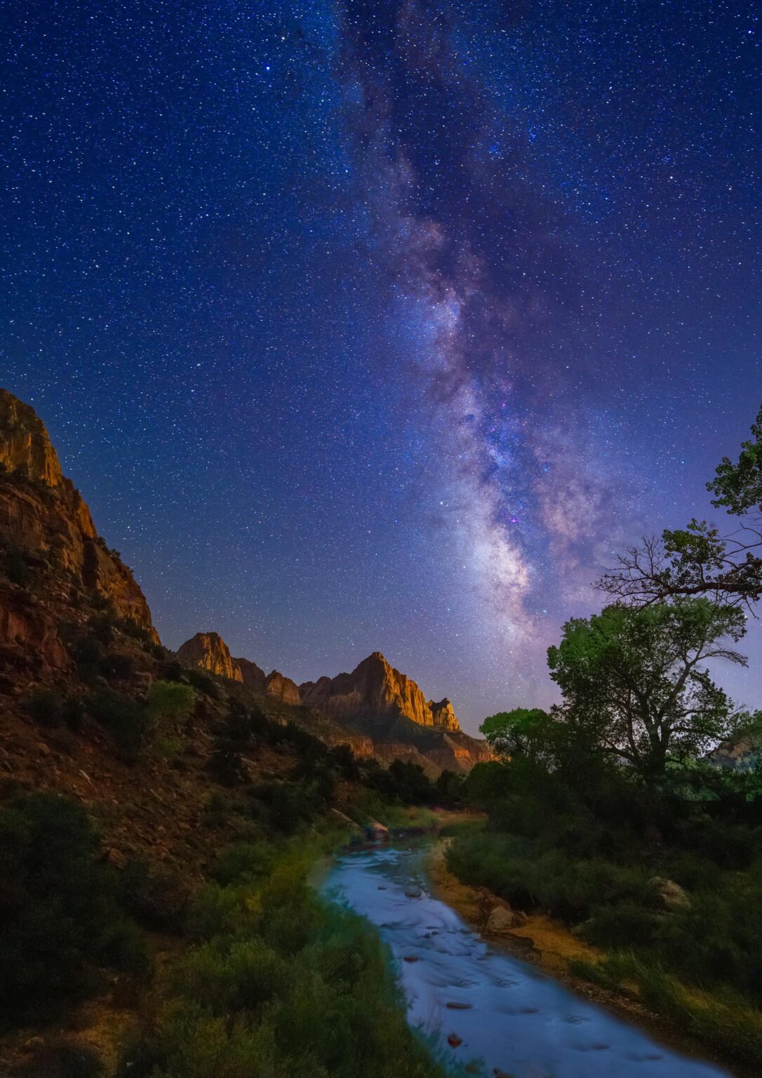 i photographed the milky way over Zion National Park in Utah! [OC]