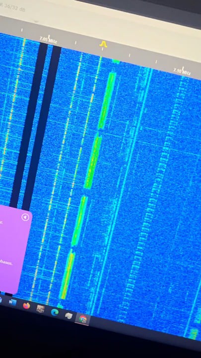 Very strange signal heard from all around the world.