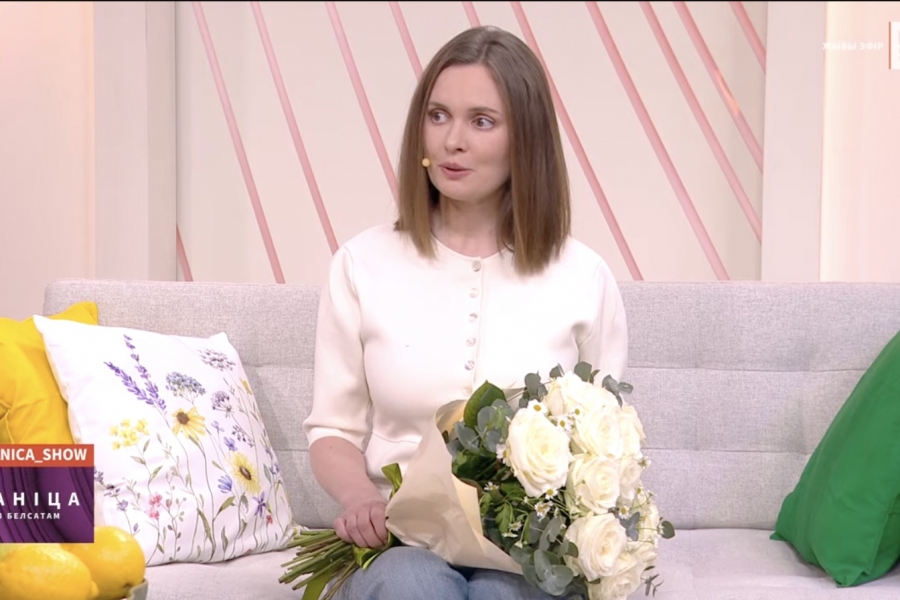 I feel like a dinosaur or an alien who fell from the Moon to Earth and is now just learning to walk