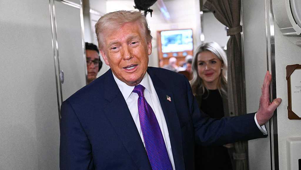 Trump directs government to release UFO, extraterrestrial files Trump directs government to release UFO, extraterrestrial files