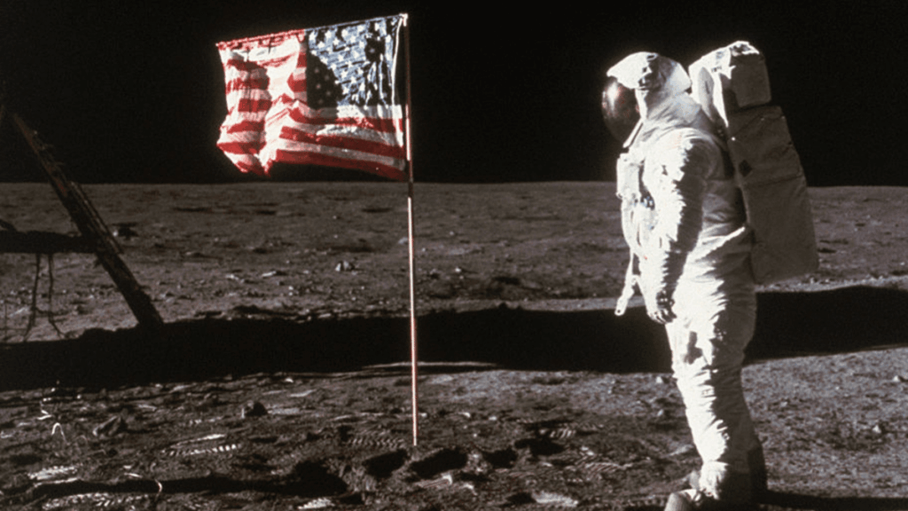 The hidden dangers behind NASA’s plan to build $19,000,000,000 permanent base on the Moon