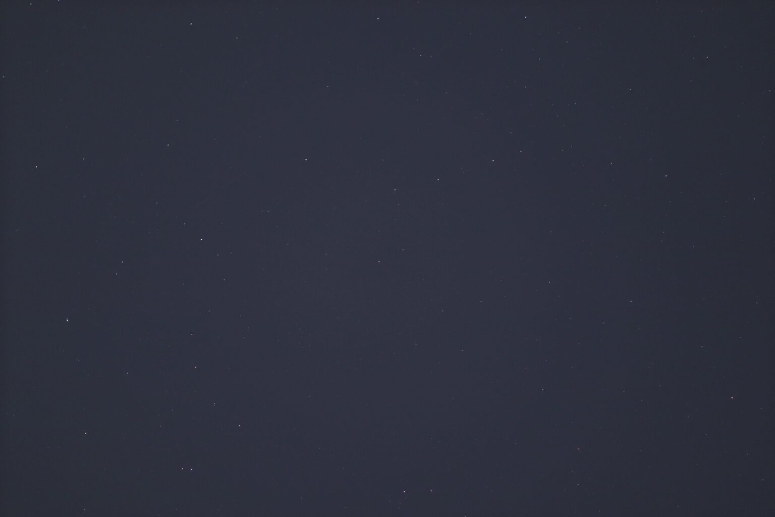 Shot around 4:56 AM on a Canon M50 (85mm, 2s, f/1.8, ISO 500). Was trying to catch stars before sunrise but you can see the ambient light pollution starting to layer into the sky. No stacking, just a single exposure — still learning how timing affects everything.