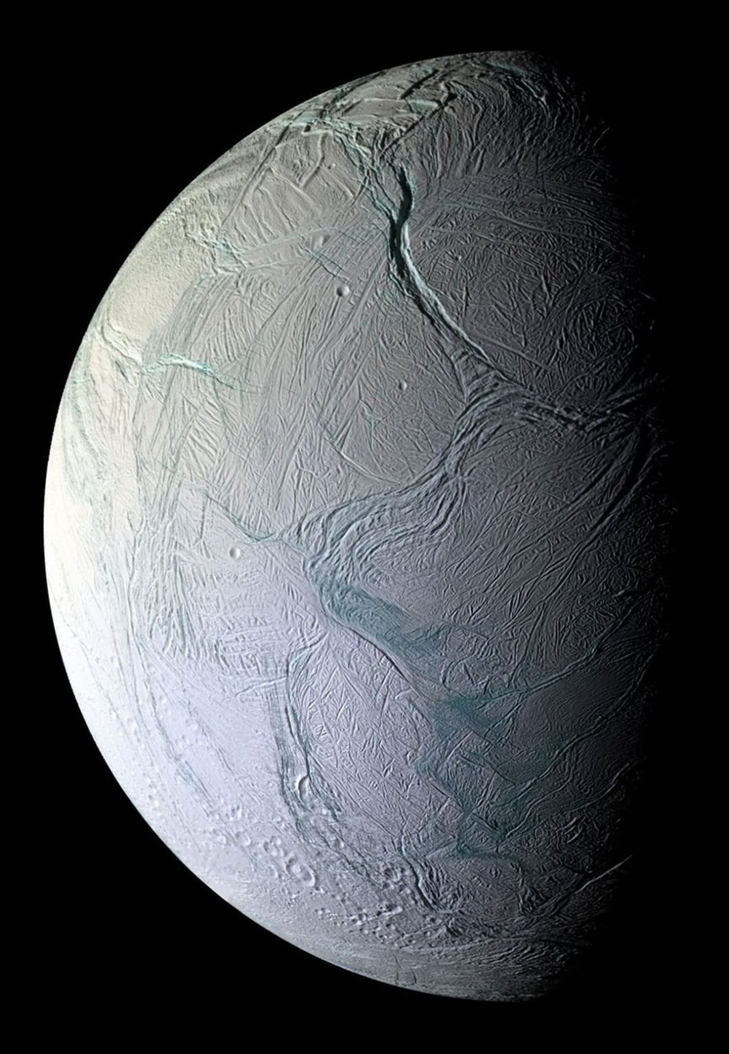 TIL That Enceladus Is About The Size Of Turkey And Russia Has More Landmass Than Pluto.
