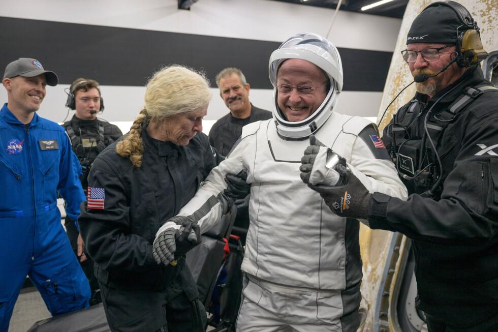 He suddenly couldn’t speak in space. NASA astronaut says his medical scare remains a mystery