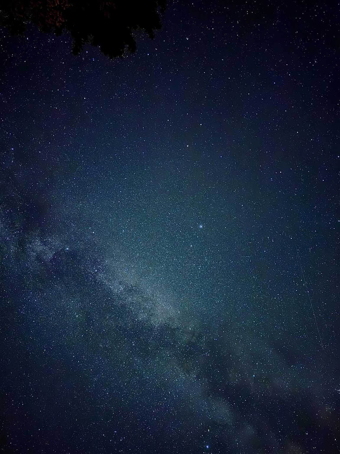 Milky Way on iPhone 16 pro