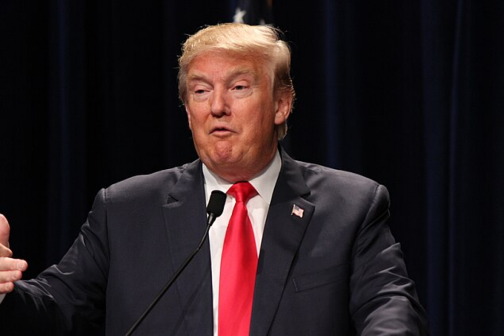 Trump UFO Speech Claim Collapses as Alleged Insider Source Denies Contact, Exposing Explosive Leak as False Trump DHS