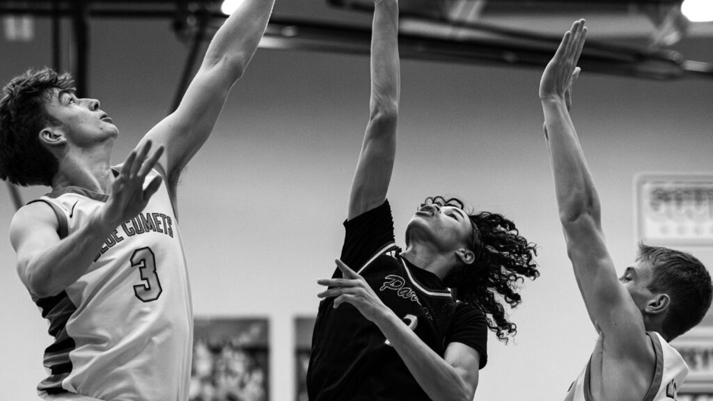 Blue Comets win second straight SEK League, end Vikings’ season Blue Comets win second straight SEK League, end Vikings’ season