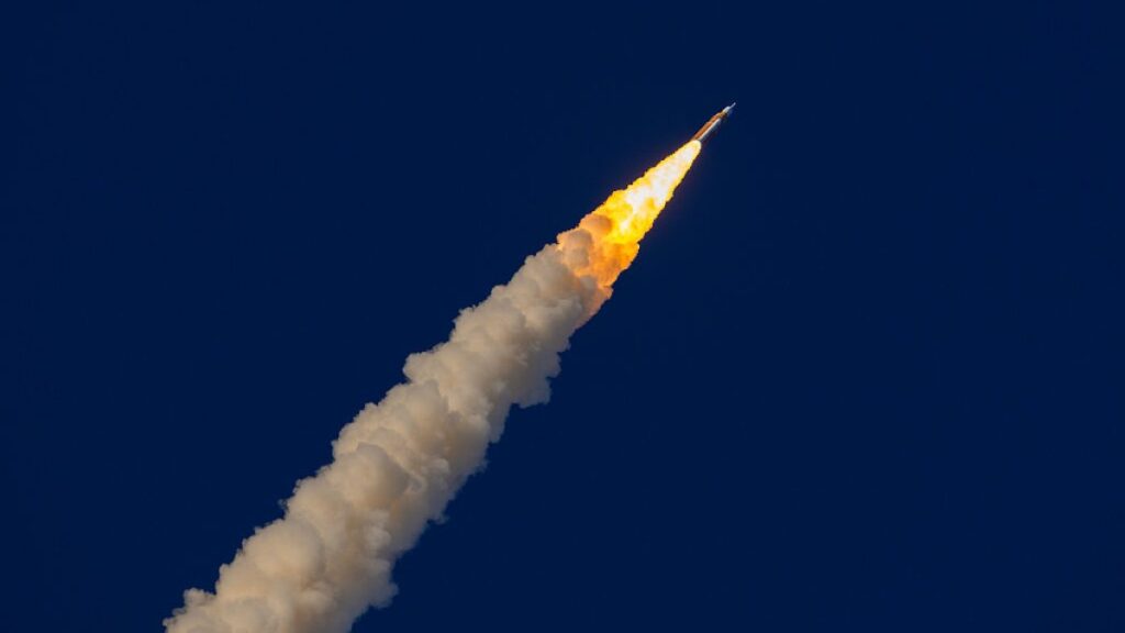 Where is Artemis II crew now? Tracking NASA’s Orion spacecraft – NBC 6 South Florida