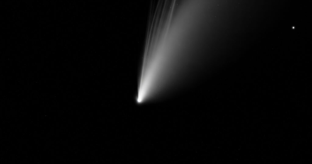 Analysis Of Material Coming Off Of The Interstellar Comet 3I/ATLAS Gives Researchers A Few Surprises » TwistedSifter Comet in space