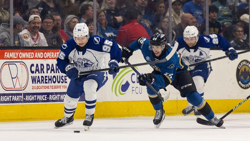 Crunch Fall To Comets, 3-2, In Game 1