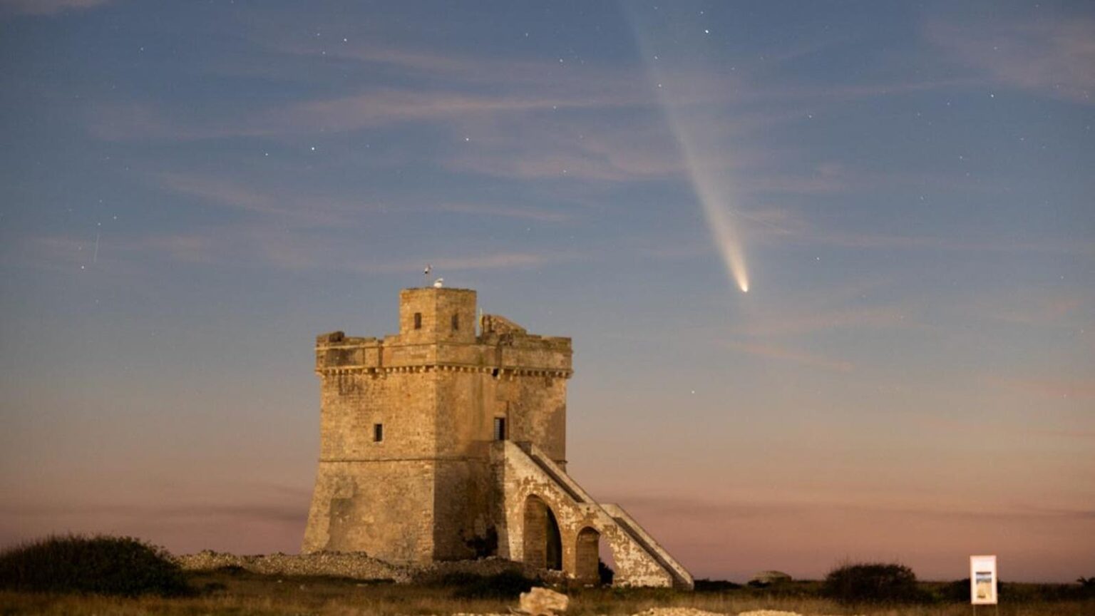 How To See Pan-STARRS Near A Crescent Moon On Monday