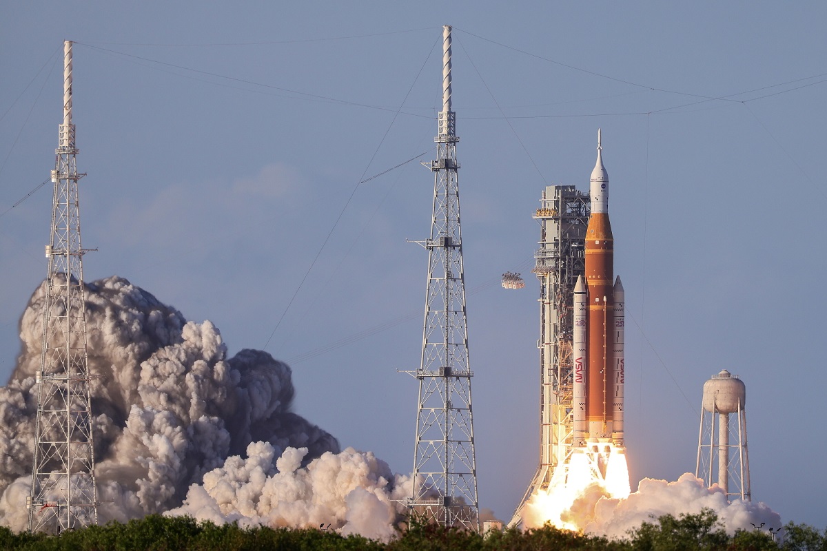 The Space Launch System rocket carrying the Orion capsule for the Artemis II mission lifts off from the Kennedy Space Center in Titusville, Florida, USA, April 1, 2026.
