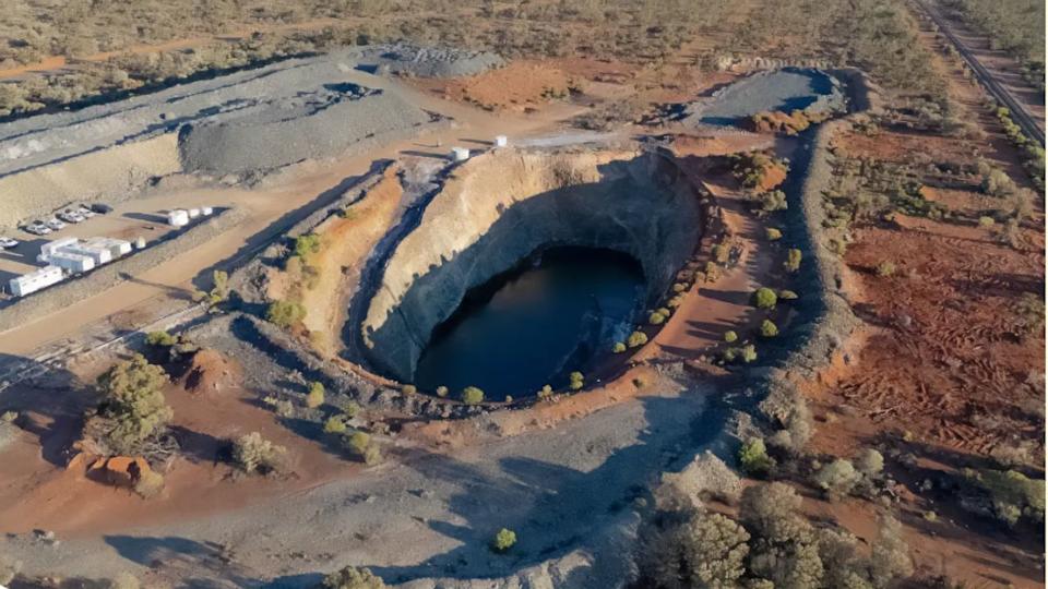 Gorilla Gold hits high-grade intercepts at Comet Vale to drive resource growth