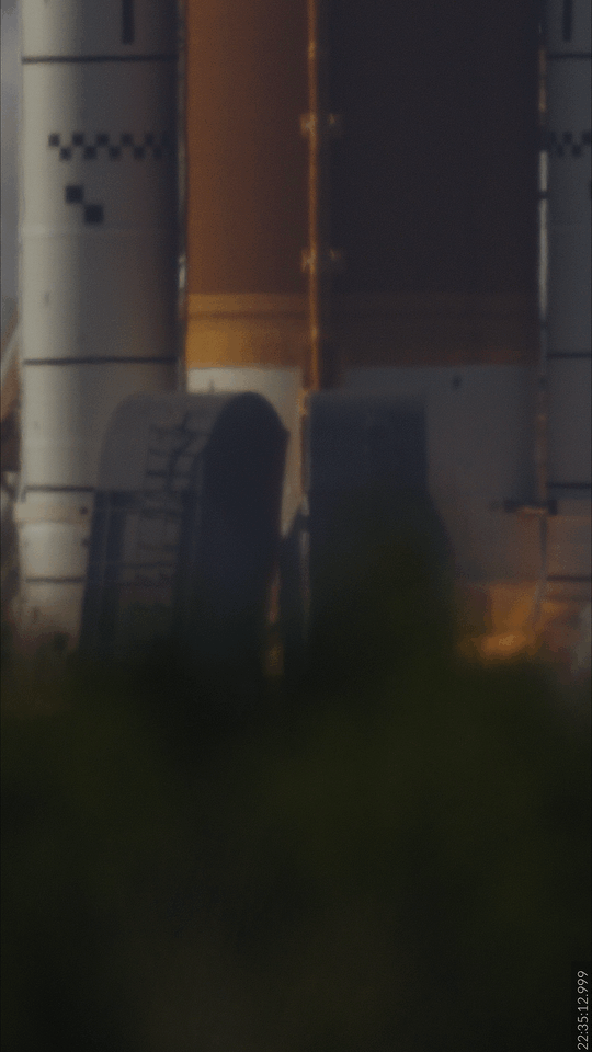 Super-High-Resolution video of Artemis II Launch