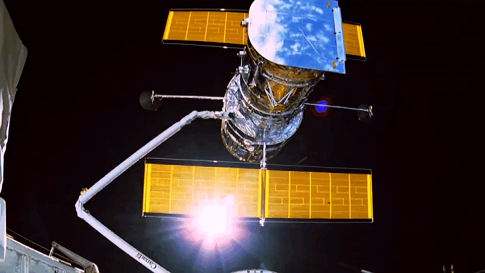Hubble deployment from space shuttle Discovery