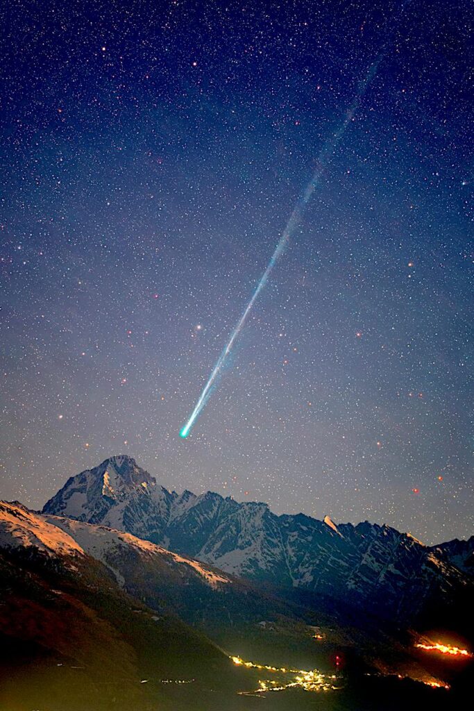 Comet Pan-STARRS over the Swiss ALPS