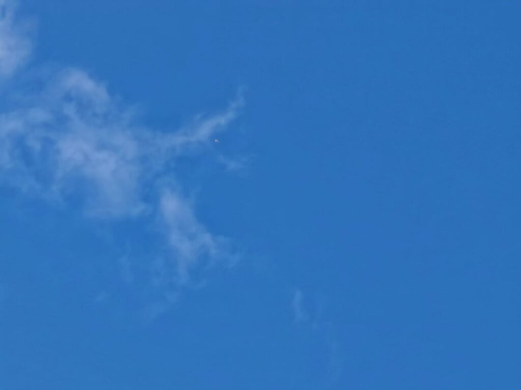 Something in the sky above Orlando fl