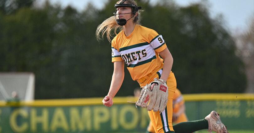 Carpenter Sparks Comets to Victory