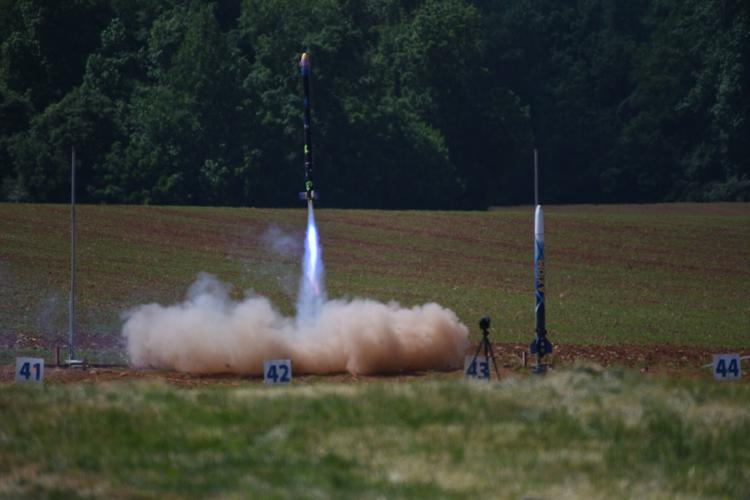 NASA student launch 1 liftoff from launcher.JPG