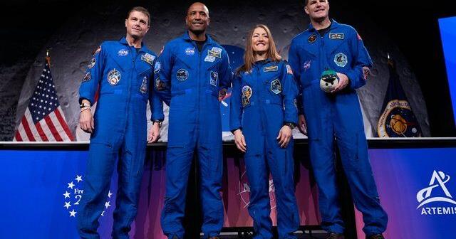 Canadian astronaut Jeremy Hansen and Artemis II crew set to meet Trump