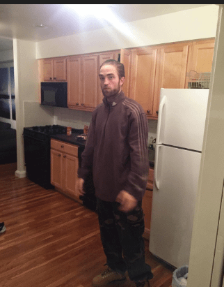 POV: You are human-alien hybrid on your way to get grooceries after goverment realesed alien files and some religious MF'S yell at you ''NEPHILIM'' and ''DEMON'' from other side of the street pointing crosses at you.