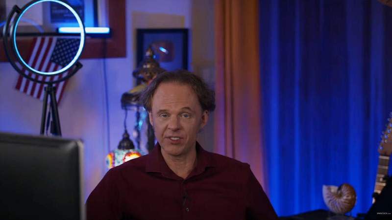 Hours before his death, David Wilcock said the only way to die was 'naturally' and not by suicide.David Wilcock | Divine Cosmos/YouTube