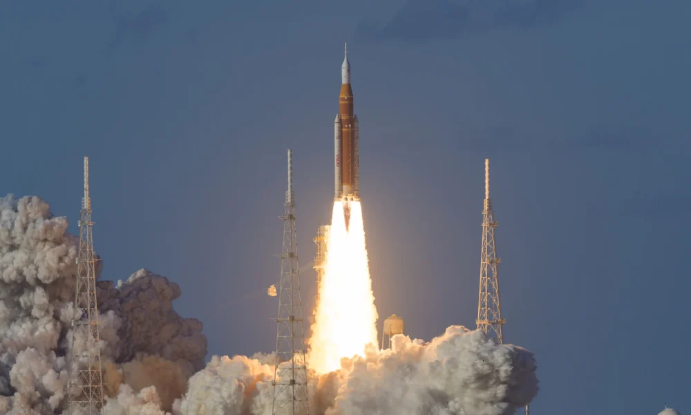 NASA sends humans to the Moon for the first time since 1972