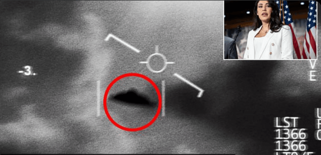 UFO Disclosure Latest Update: 46 Secret Clips of Alien Formations Allegedly Withheld from Lawmakers