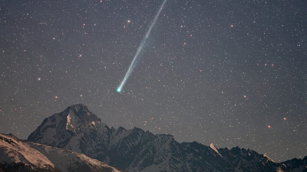 Is a rare ‘great comet’ headed our way? Here’s what to know about Comet C/2025 R3 Is a rare ‘great comet’ headed our way? Here’s what to know about Comet C/2025 R3