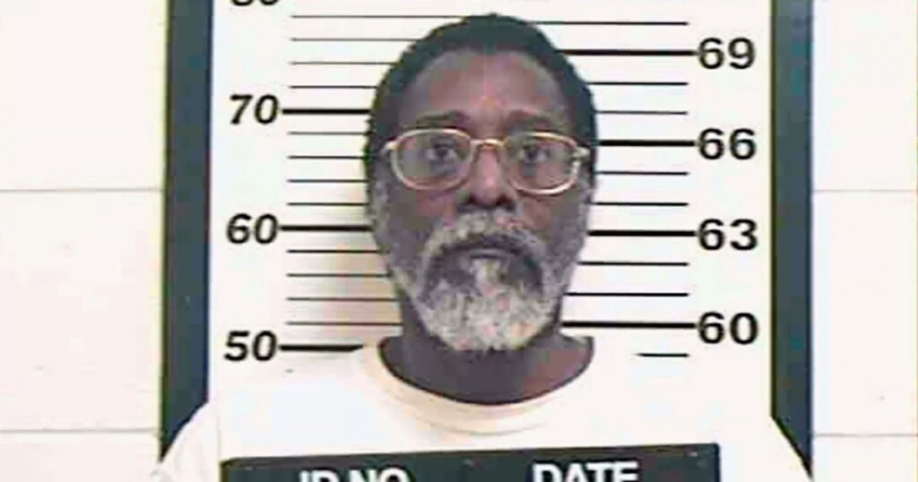 Jailed Leader of Egyptian-Themed UFO Cult Seeks Early Release