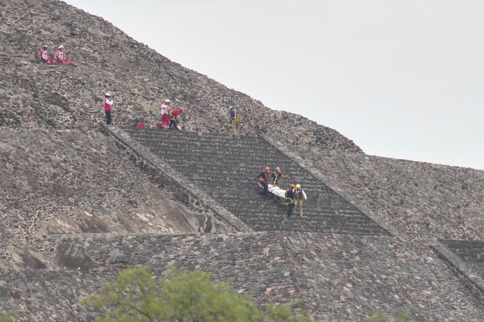 Incident in Mexico with another analogue in Tesla and the Pyramid? Witness says shooter jumped off the side of the pyramid during shooting in Mexico.