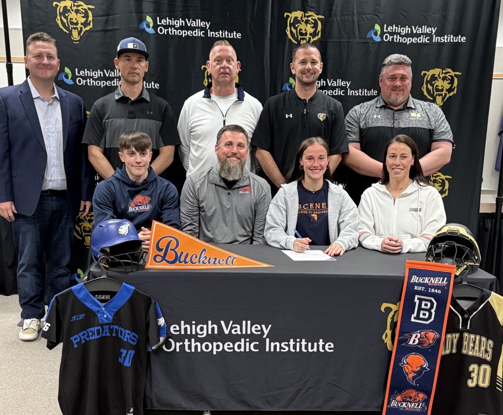 Comets spike Blue Ridge in non-conference match – Hazleton Standard Speaker Comets spike Blue Ridge in non-conference match – Hazleton Standard Speaker